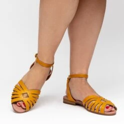 American Duchess PRE-ORDER Marta Vintage Women's Sandals (Goldenrod Yellow)