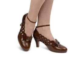 American Duchess PRE-ORDER Jessie Vintage Pumps (Brown)