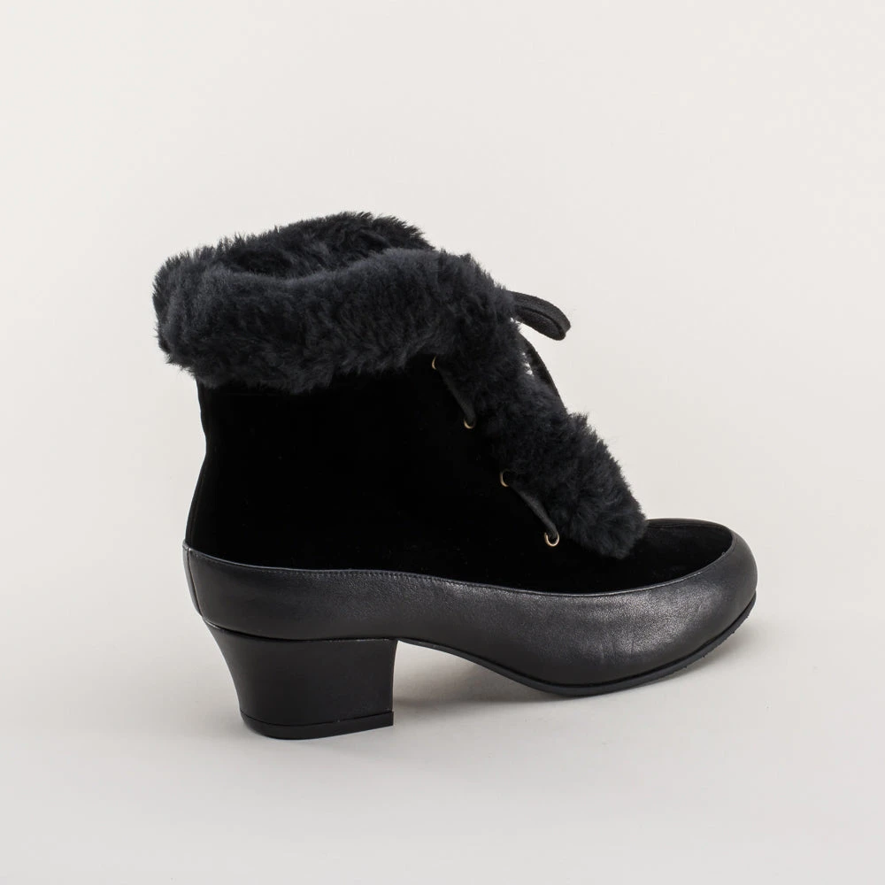 American Duchess Alpen Women's Retro Winter Booties (Black) 9 American Duchess Alpen Women's Retro Winter Booties (Black) - Image 7