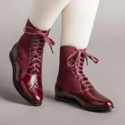 American Duchess Anne Women's Boots (Oxblood)