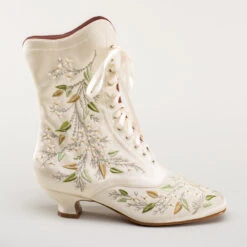 American Duchess Flora Women's Embroidered Boots (Ivory) 22 American Duchess Flora Women's Embroidered Boots (Ivory) -StrideOne Store bata flora embroidered boots ivory 3