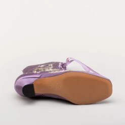 American Duchess Flora Women's Embroidered Boots (Lavender) -StrideOne Store bata flora embroidered boots lavender 10