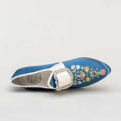 American Duchess Primrose Women's 18th Century Shoes (Blue/Ivory) -StrideOne Store bata primrose embroidered 18th century shoes blue 11