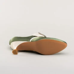American Duchess Primrose Women's 18th Century Shoes (Green/Ivory) -StrideOne Store bata primrose embroidered 18th century shoes green 10