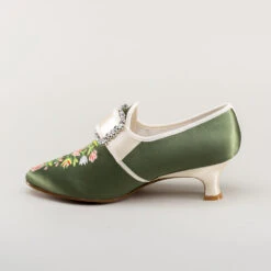 American Duchess Primrose Women's 18th Century Shoes (Green/Ivory) -StrideOne Store bata primrose embroidered 18th century shoes green 7