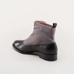 American Duchess Bristol Women's Vintage Button Boots (Grey/Black) -StrideOne Store bristol womens edwardian button boots grey black 6