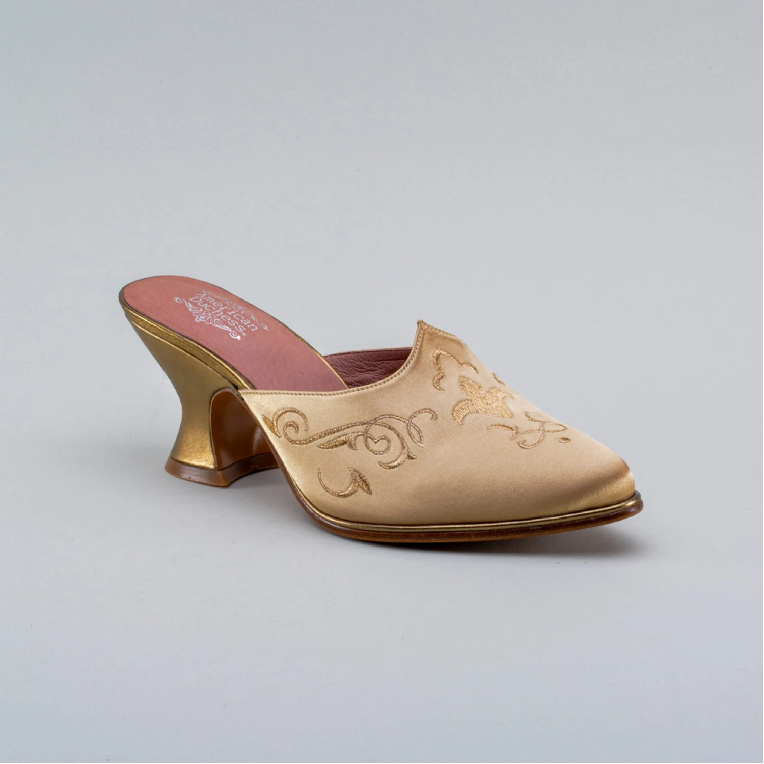 American Duchess Gilded Charlotte Women's 18th Century Mules (Gold) 7 American Duchess Gilded Charlotte Women's 18th Century Mules (Gold) - Image 5