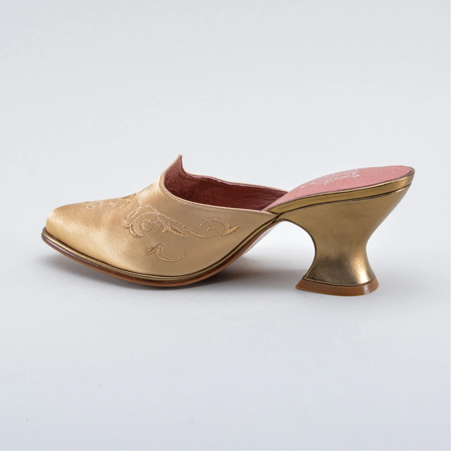 American Duchess Gilded Charlotte Women's 18th Century Mules (Gold) 12 American Duchess Gilded Charlotte Women's 18th Century Mules (Gold) - Image 10