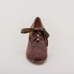 American Duchess Claremont Women's Retro Oxfords (Brown) -StrideOne Store claremont vintage suede oxfords brown 9