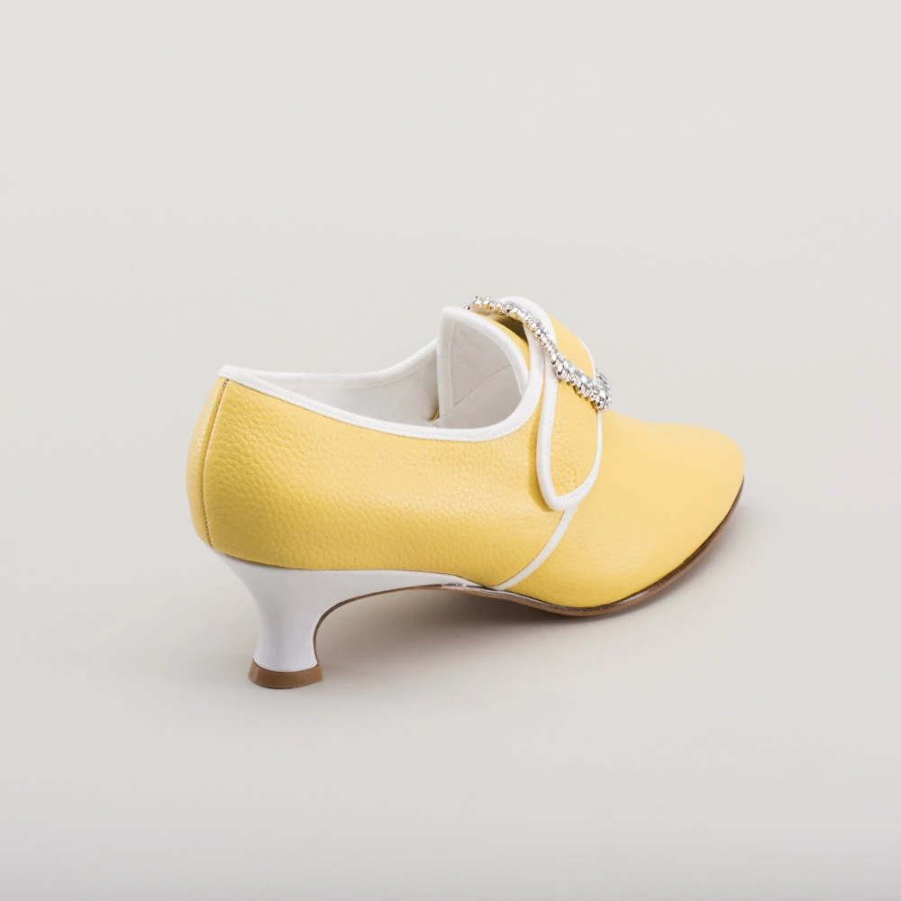 American Duchess Dunmore Women's 18th Century Shoes (Yellow/White) 6 American Duchess Dunmore Women's 18th Century Shoes (Yellow/White) - Image 4
