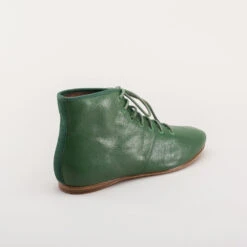 American Duchess Emma Women's Regency Leather Boots (Green) 22 American Duchess Emma Women's Regency Leather Boots (Green) -StrideOne Store emma regency lace up boots green 4