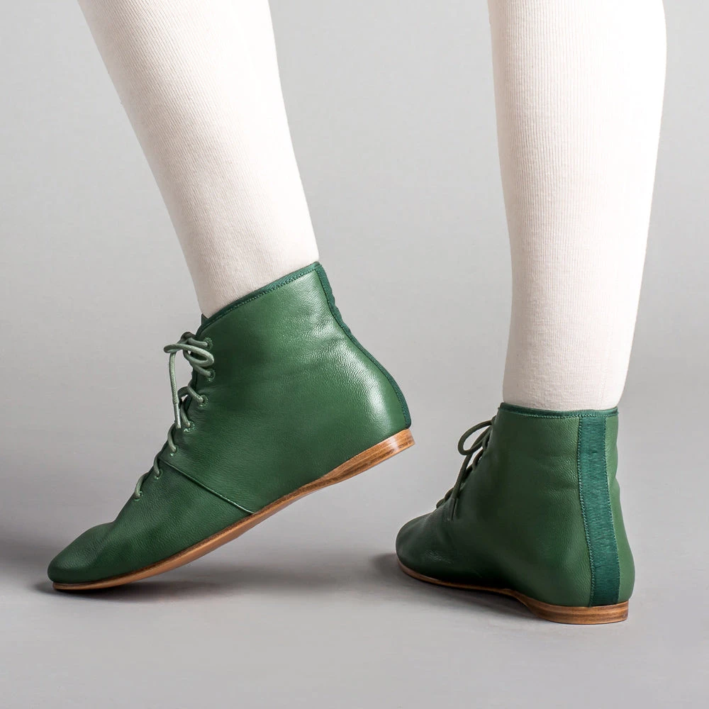 American Duchess Emma Women's Regency Leather Boots (Green) 5 American Duchess Emma Women's Regency Leather Boots (Green) - Image 3