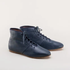 American Duchess Emma Women's Regency Leather Boots (Navy) -StrideOne Store emma regency lace up boots navy
