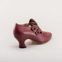 American Duchess Endora Women's Victorian Witch Shoes (Blood Red) 22 American Duchess Endora Women's Victorian Witch Shoes (Blood Red) -StrideOne Store endora 1890s witch shoes red 4