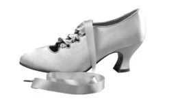 American Duchess Foxtrot Women's Edwardian Pump (Champagne) -StrideOne Store foxtrot champagne label no display