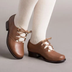 American Duchess Ghillie Vintage Lace-Up Shoes (Tan) -StrideOne Store ghillie 1940s shoes tan of
