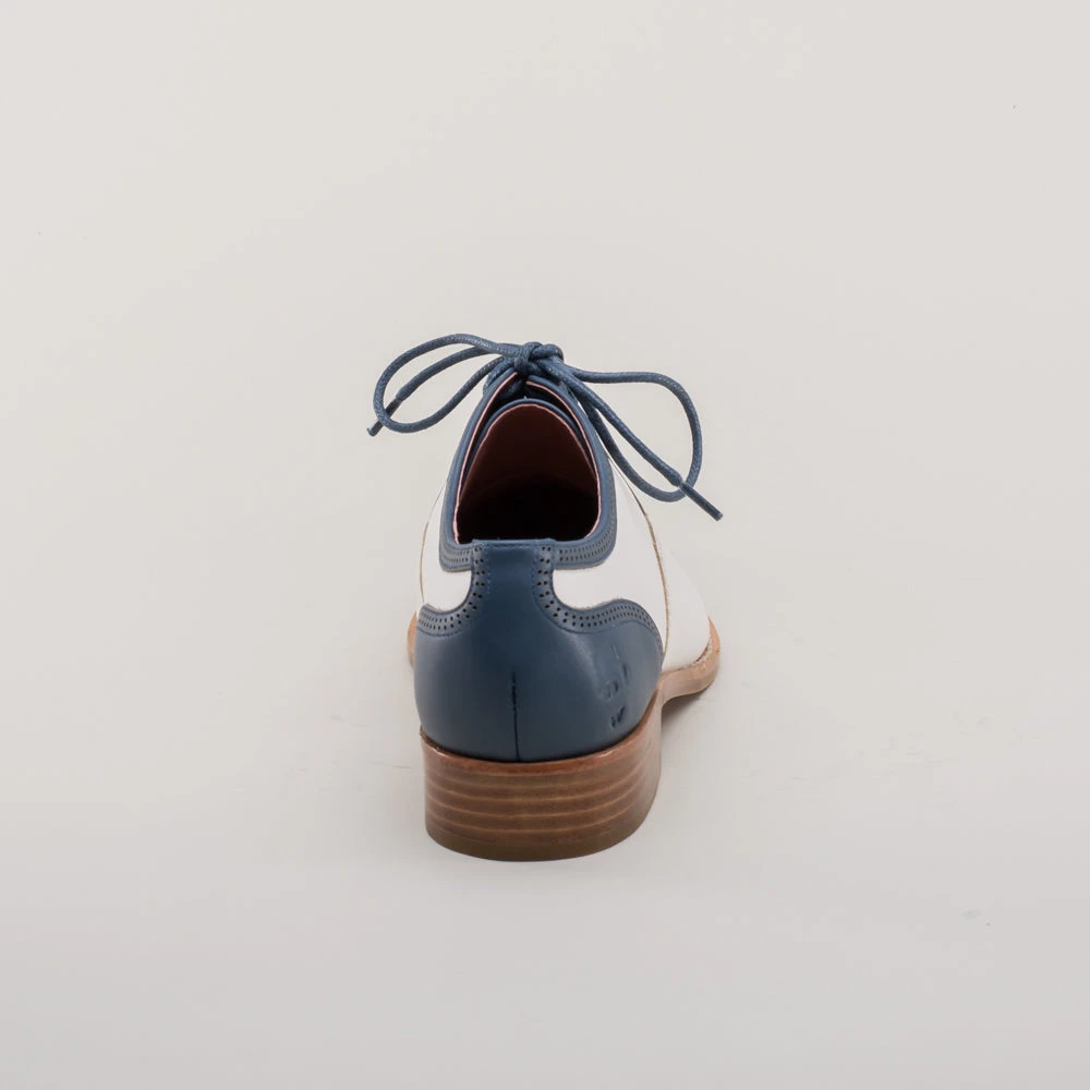 American Duchess Gladys Women's Vintage Cap Toe Oxfords (Blue/White) 10 American Duchess Gladys Women's Vintage Cap Toe Oxfords (Blue/White) - Image 8