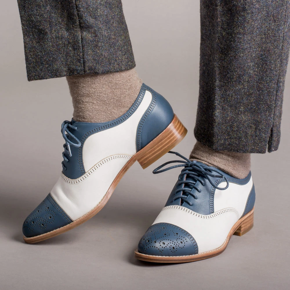 American Duchess Gladys Women's Vintage Cap Toe Oxfords (Blue/White) 4 American Duchess Gladys Women's Vintage Cap Toe Oxfords (Blue/White) - Image 2