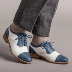 American Duchess Gladys Women's Vintage Cap Toe Oxfords (Blue/White)