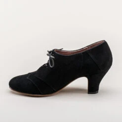 American Duchess Karolina Women's Retro Oxfords (Black) 25 American Duchess Karolina Women's Retro Oxfords (Black) -StrideOne Store karolina vintage oxfords black w 7