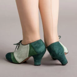 American Duchess Karolina Women's Retro Oxfords (Green) -StrideOne Store karolina vintage oxfords green of 3
