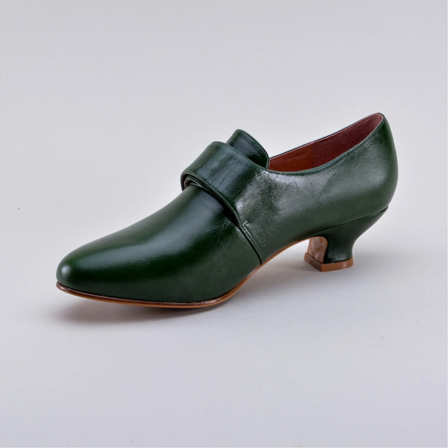 American Duchess Kensington Women's 18th Century Leather Shoes (Forest Green) 19 American Duchess Kensington Women's 18th Century Leather Shoes (Forest Green) - Image 17