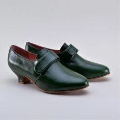 American Duchess Kensington Women's 18th Century Leather Shoes (Forest Green) 24 American Duchess Kensington Women's 18th Century Leather Shoes (Forest Green) -StrideOne Store kensington green 2023 shopify 4