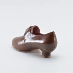 American Duchess Kensington Women's 18th Century Shoes Wide (Walnut) -StrideOne Store kensington walnut 2023 shopify 13 feeb9ff8 d5c3 4193 83f9 bae8f3aa7fa6