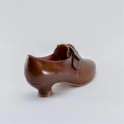 American Duchess Kensington Women's 18th Century Shoes Wide (Walnut) -StrideOne Store kensington walnut 2023 shopify 8 33df1825 7366 456d 9080 8364b56589d9