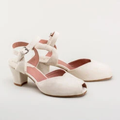 American Duchess Lido Women's Vintage Sandals (Ivory) -StrideOne Store lido vintage sandals ivory