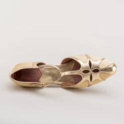 American Duchess Lilith Women's Vintage Flapper T-Straps Wide (Gold/Gold) 30 American Duchess Lilith Women's Vintage Flapper T-Straps Wide (Gold/Gold) -StrideOne Store lilith 1920s flapper shoes gold gold 11 e1d8d307 2ddd 4b8c aa9f a088ce3ce954