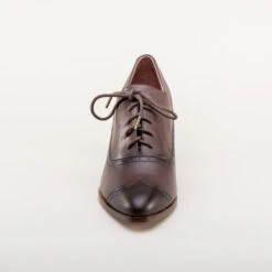 American Duchess Londoner Women's Edwardian Oxfords Wide (Brown) -StrideOne Store londoner edwardian oxfords brown w 9 10c1331f 4cfd 4143 b50a a4793faecff7
