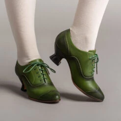 American Duchess Londoner Women's Edwardian Oxfords (Green)