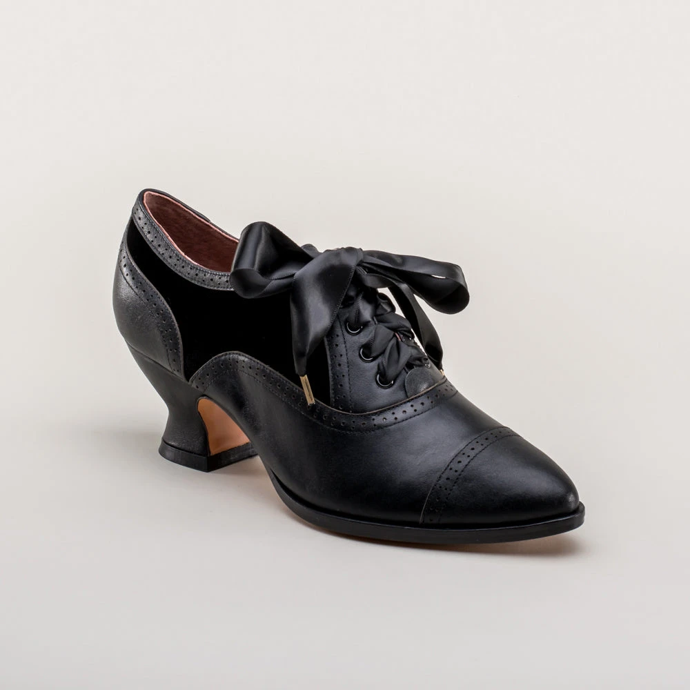 American Duchess Lucille Women's Edwardian Oxfords (Black/Black) 7 American Duchess Lucille Women's Edwardian Oxfords (Black/Black) - Image 5