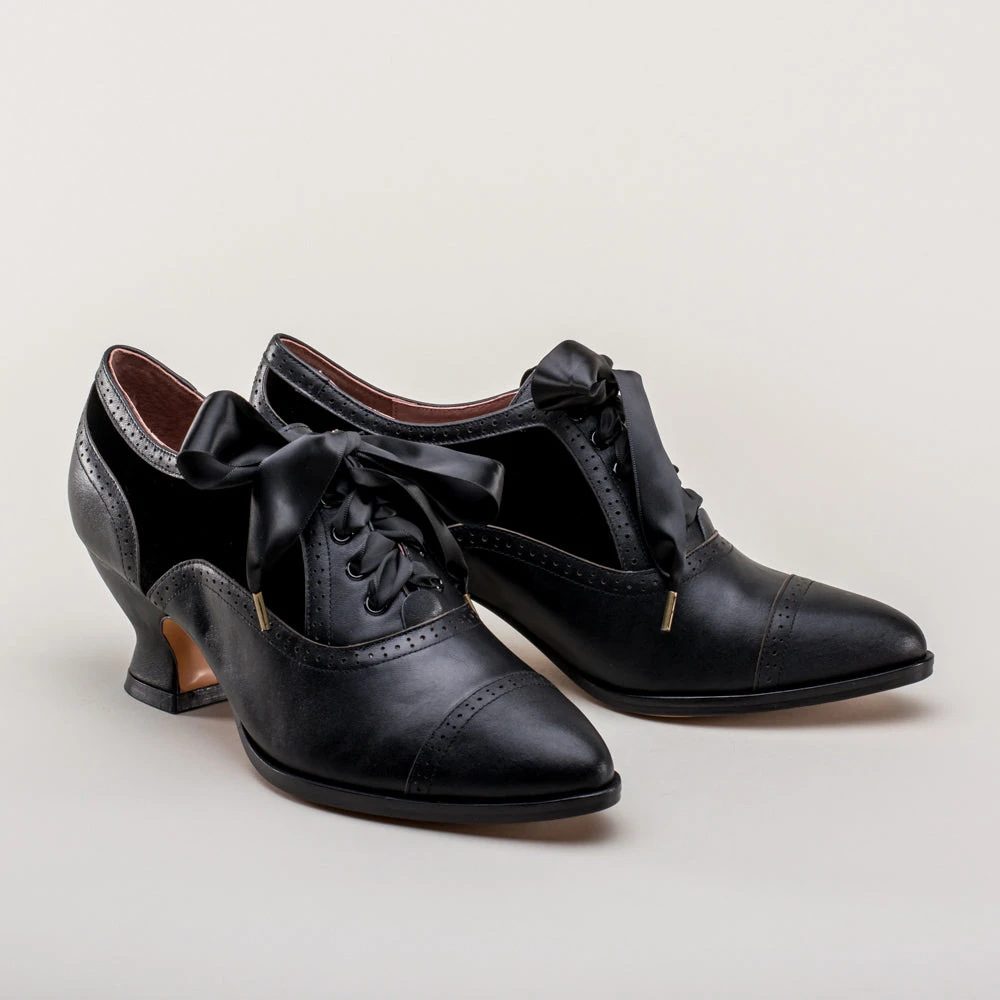 American Duchess Lucille Women's Edwardian Oxfords (Black/Black) 6 American Duchess Lucille Women's Edwardian Oxfords (Black/Black) - Image 4