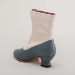 American Duchess Manhattan Women's Victorian Cloth-Top Button Boots (Ivory/French Blue) -StrideOne Store manhattan canvas leather victorian button boots ivory french blue 6