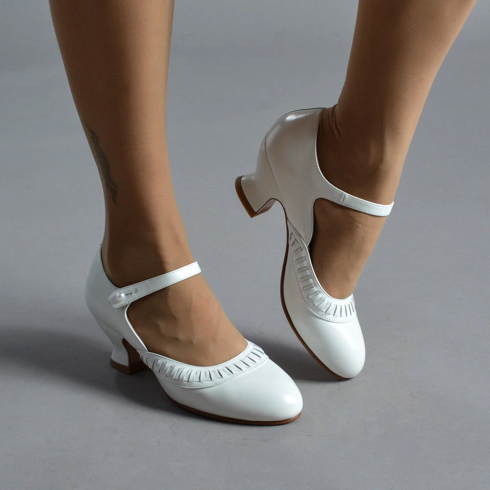 American Duchess Marjorie Women’s 1920s Shoes (Soft White) 3 American Duchess Marjorie Women’s 1920s Shoes (Soft White)