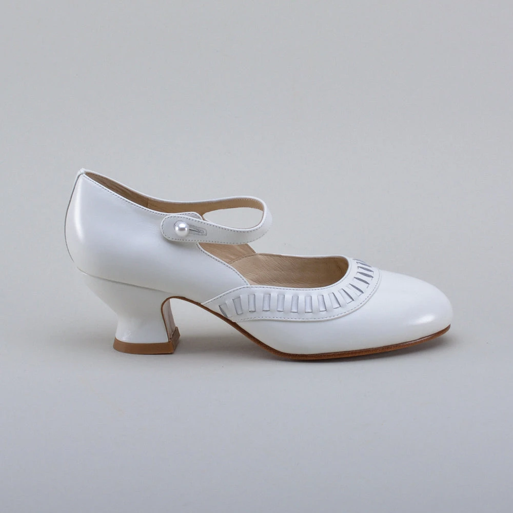 American Duchess Marjorie Women’s 1920s Shoes (Soft White) 8 American Duchess Marjorie Women’s 1920s Shoes (Soft White) - Image 6