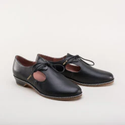 American Duchess Mary Women's Renaissance Shoes (Black) -StrideOne Store mary womens renaissance shoes black
