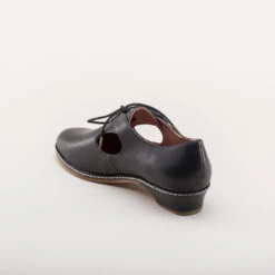 American Duchess Mary Women's Renaissance Shoes (Black) -StrideOne Store mary womens renaissance shoes black 6
