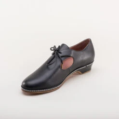 American Duchess Mary Women's Renaissance Shoes (Black) -StrideOne Store mary womens renaissance shoes black 8