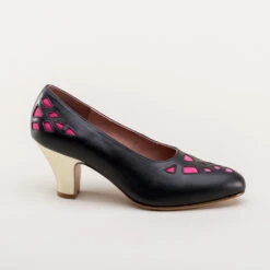 American Duchess Meme Women's Vintage Pumps (Black/Pink/Gold) -StrideOne Store meme vintage pumps black pink w 3
