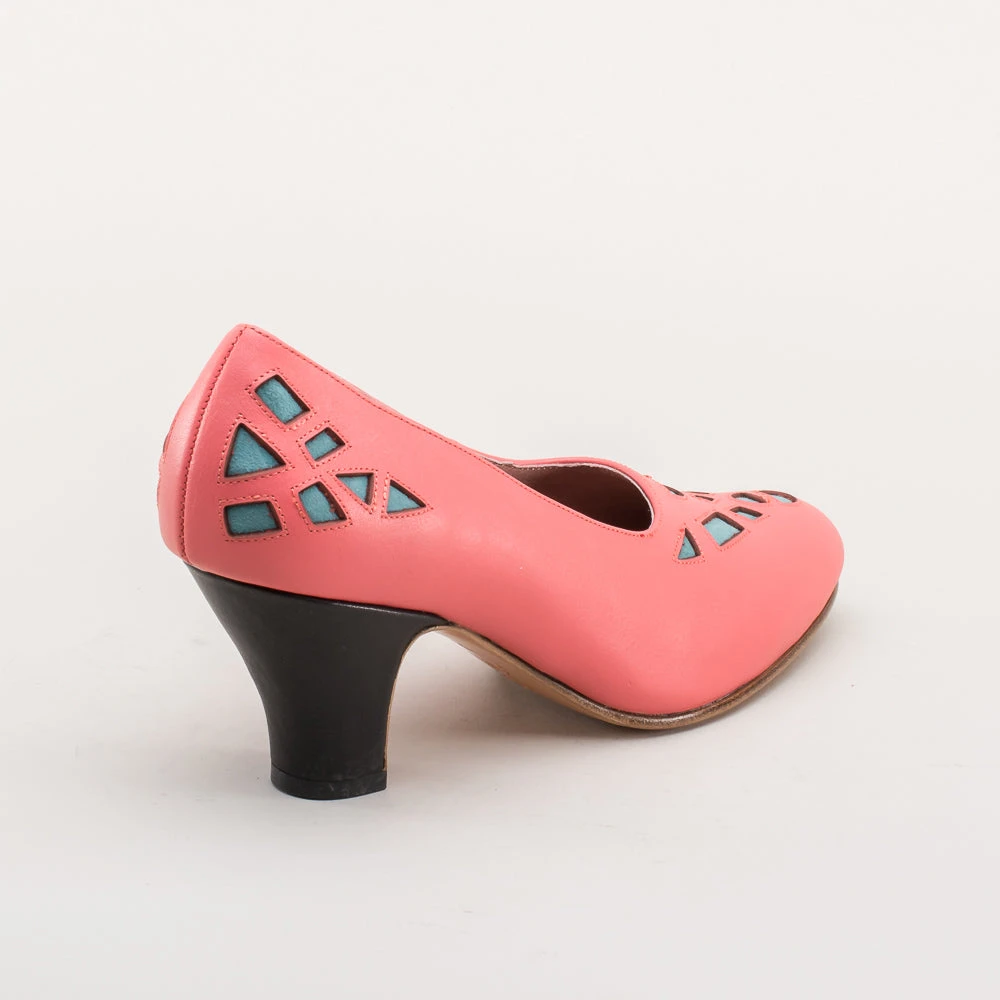 American Duchess Meme Women's Vintage Pumps (Pink/Teal/Black) 9 American Duchess Meme Women's Vintage Pumps (Pink/Teal/Black) - Image 7