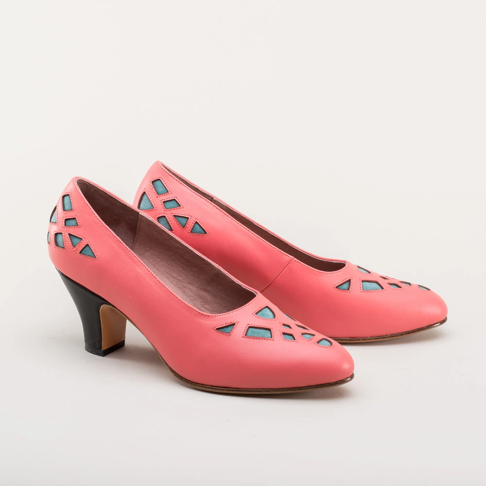 American Duchess Meme Women's Vintage Pumps (Pink/Teal/Black) 6 American Duchess Meme Women's Vintage Pumps (Pink/Teal/Black) - Image 4