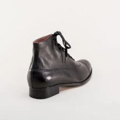 American Duchess Noble Men's Vintage Lace-Up Boots (Black) -StrideOne Store noble vintage boots dandy wellington black 4