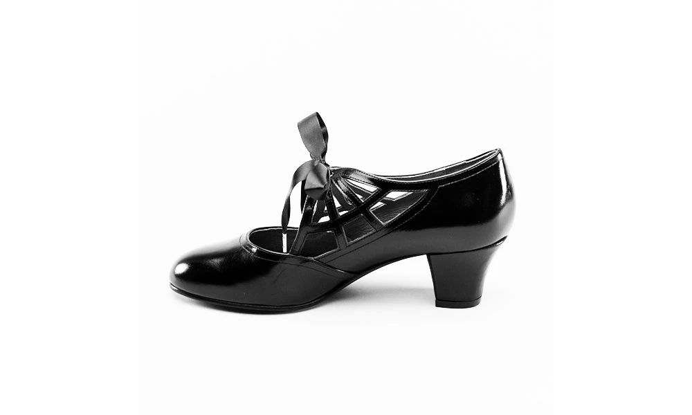 American Duchess Parker Women's Vintage Spiderweb Pumps (Black) 16 American Duchess Parker Women's Vintage Spiderweb Pumps (Black) - Image 14