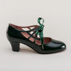 American Duchess Parker Women's Vintage Spiderweb Pumps (Green) -StrideOne Store parker vintage spiderweb shoes green 3