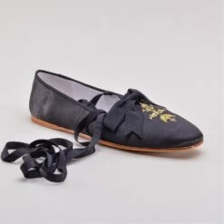 American Duchess Penelope Ladies' Regency Slippers (Black) -StrideOne Store penelope black 2023 shopify 5