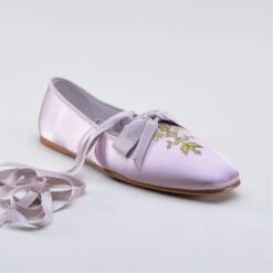 American Duchess Penelope Ladies' Regency Slippers (Light Purple) -StrideOne Store penelope purple 2023 shopify 4
