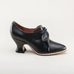American Duchess Pompadour Women's 18th Century Shoes Wide (Black) -StrideOne Store pompadour 18th century shoes black 20 3 def96e48 b2dc 4340 a880 f22028b49982